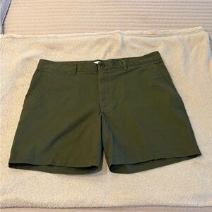 Goodfellow & Co Dark Green Flat Front Men's Shorts